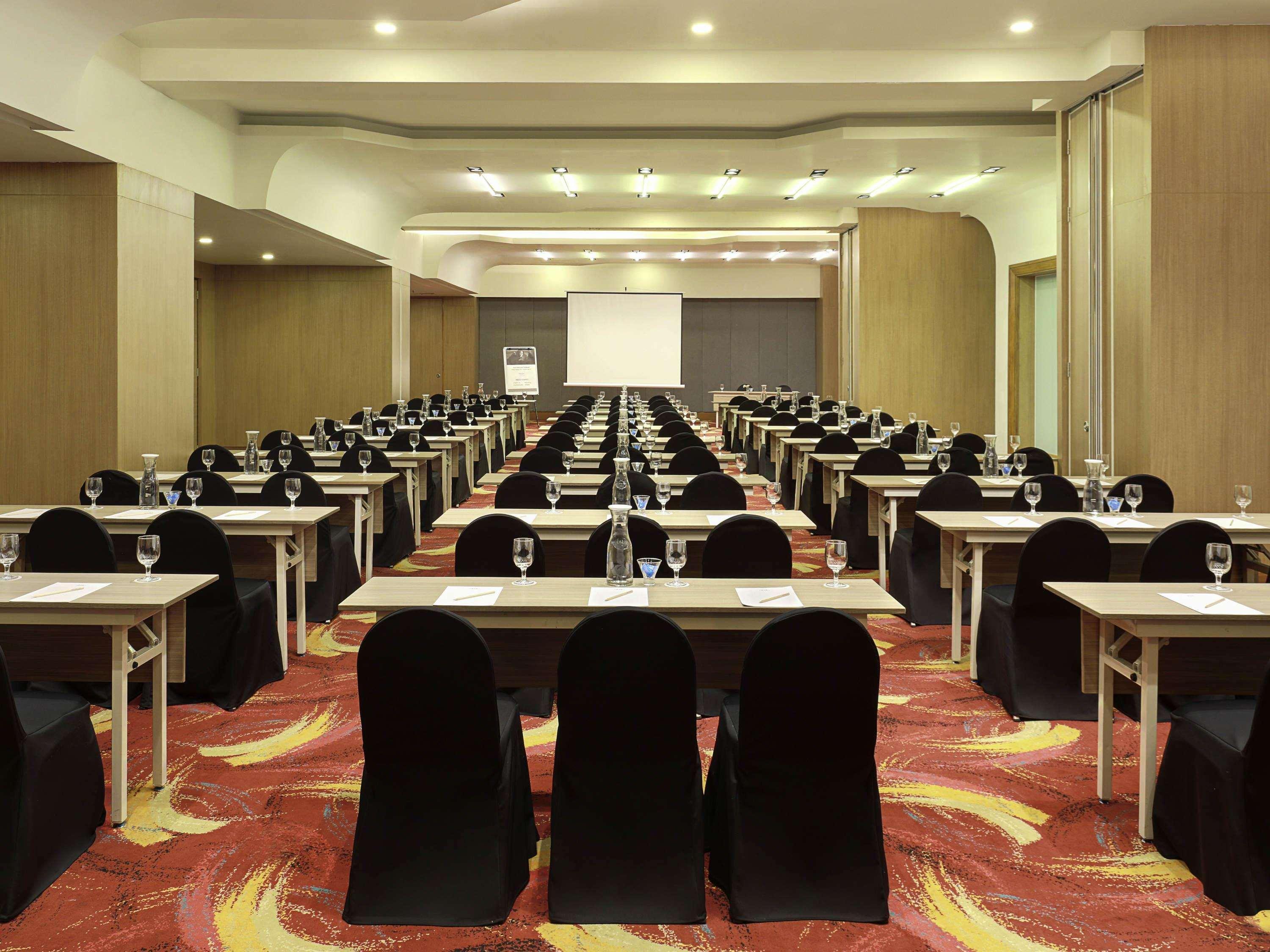 Mercure Bandung Nexa Supratman Exteriér fotografie