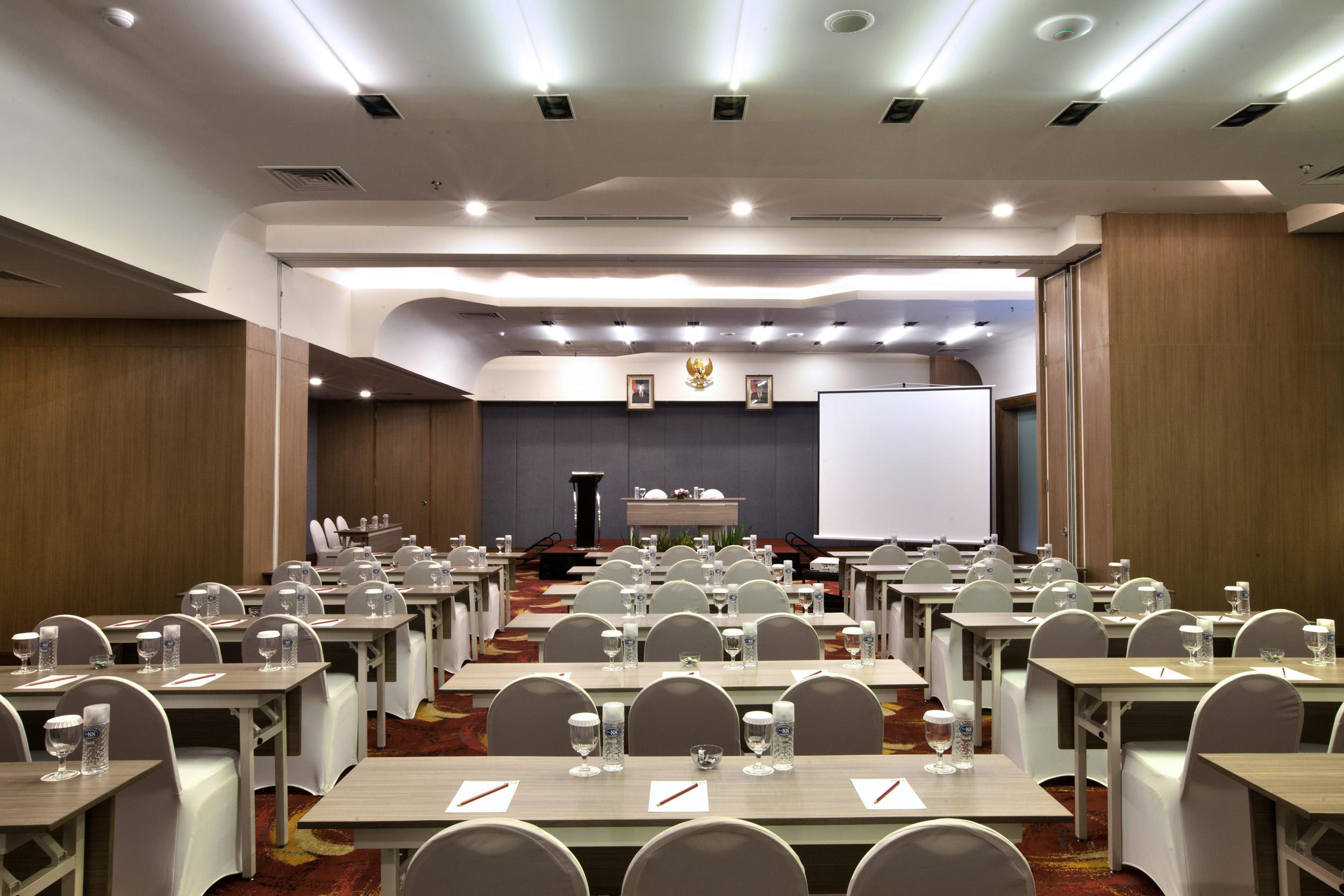 Mercure Bandung Nexa Supratman Exteriér fotografie