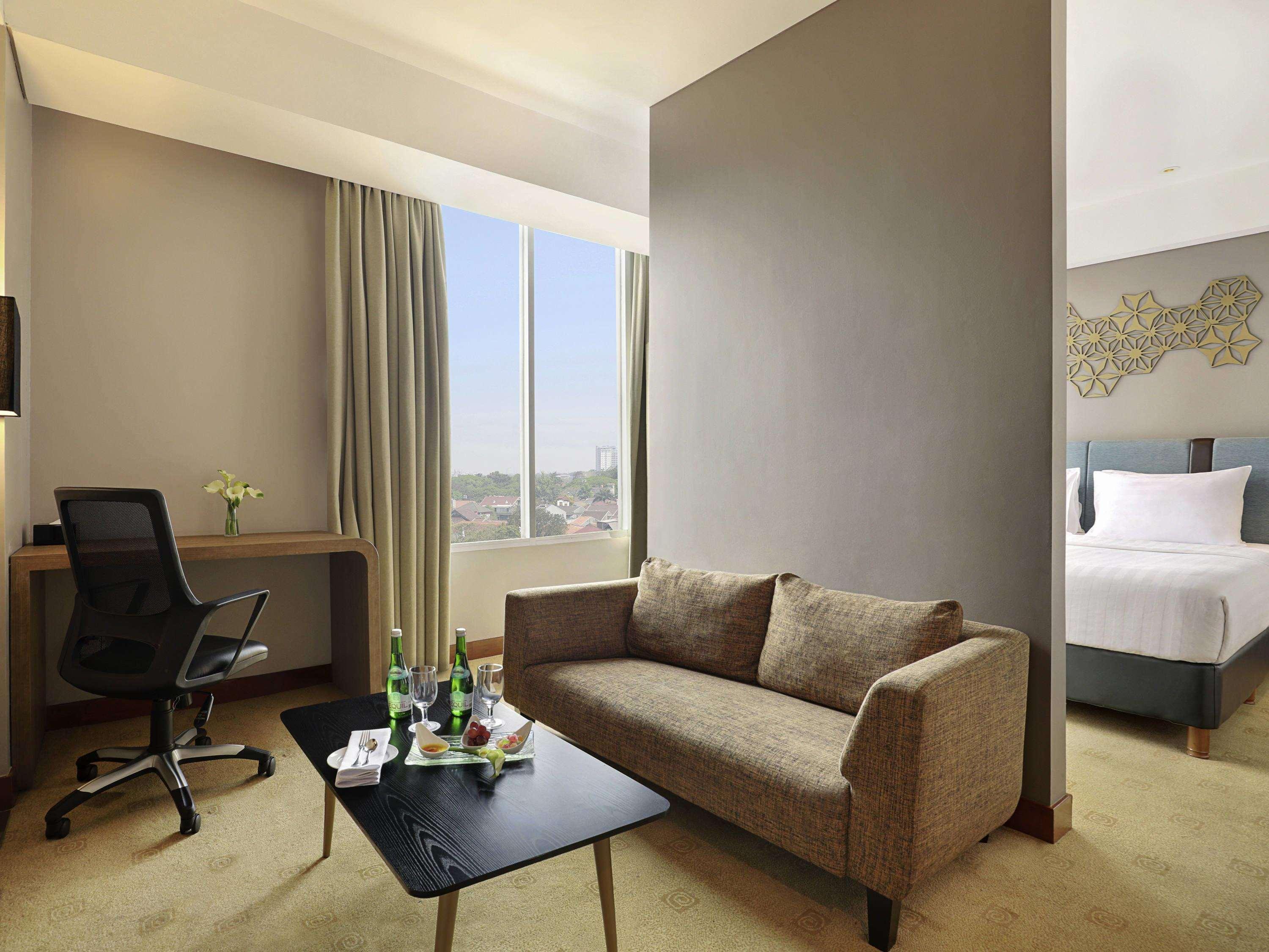 Mercure Bandung Nexa Supratman Exteriér fotografie