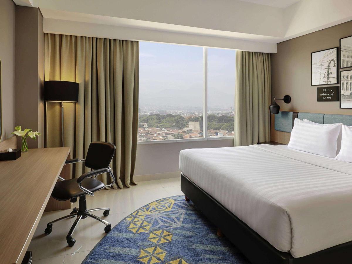 Mercure Bandung Nexa Supratman Exteriér fotografie