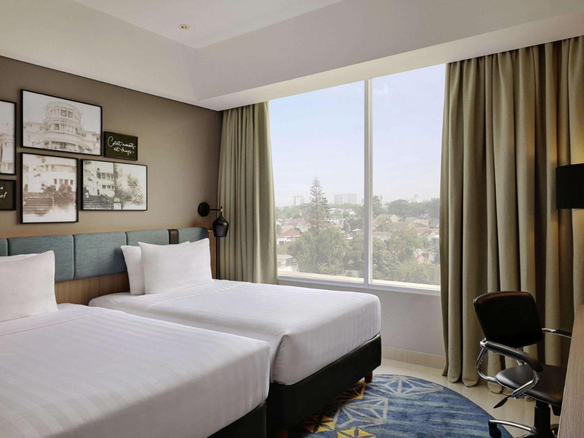 Mercure Bandung Nexa Supratman Exteriér fotografie